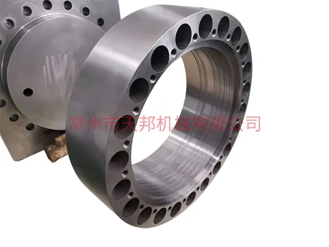 Oil cylinder flange